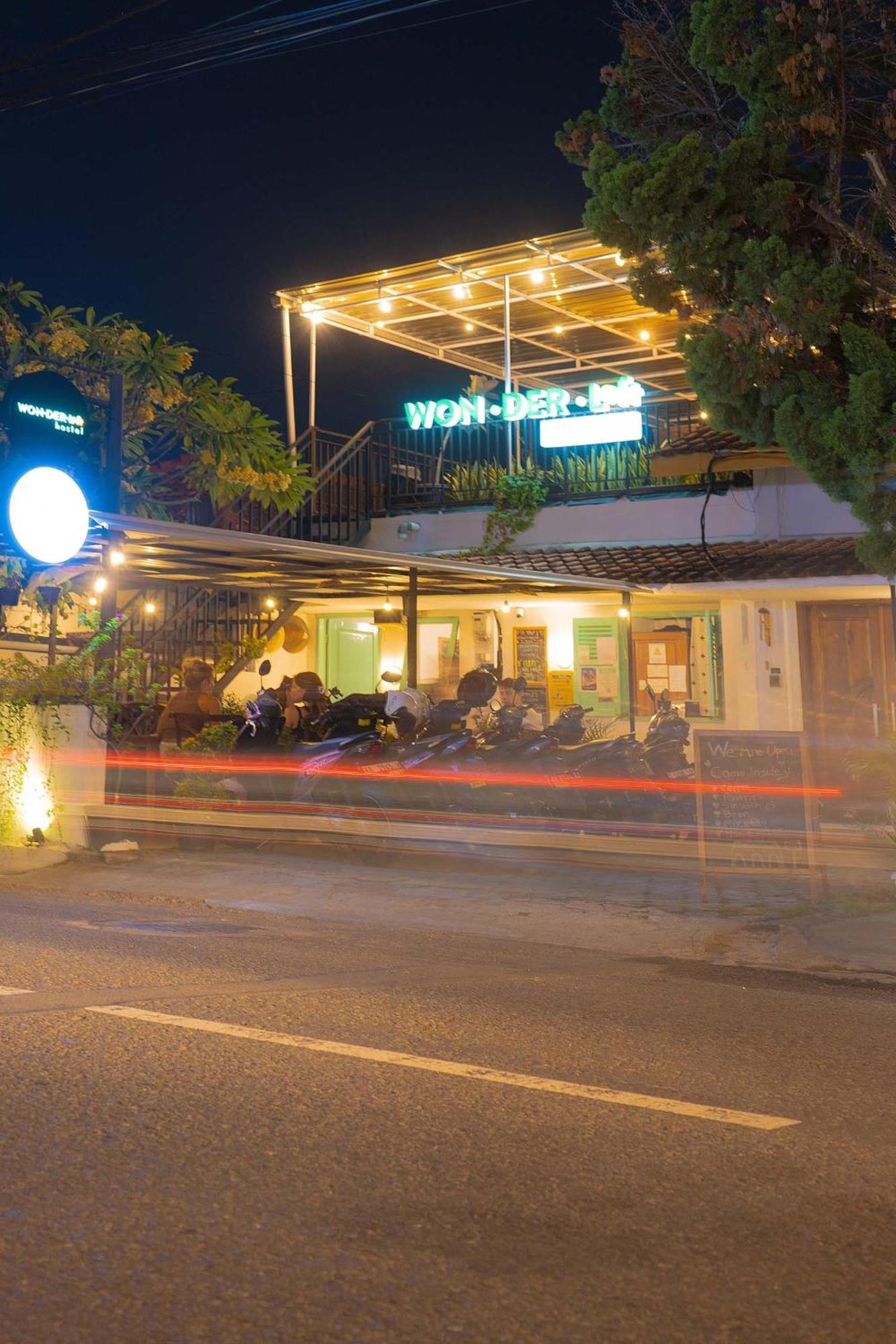 Wonderloft Hostel Jogja Yogyakarta Exterior photo